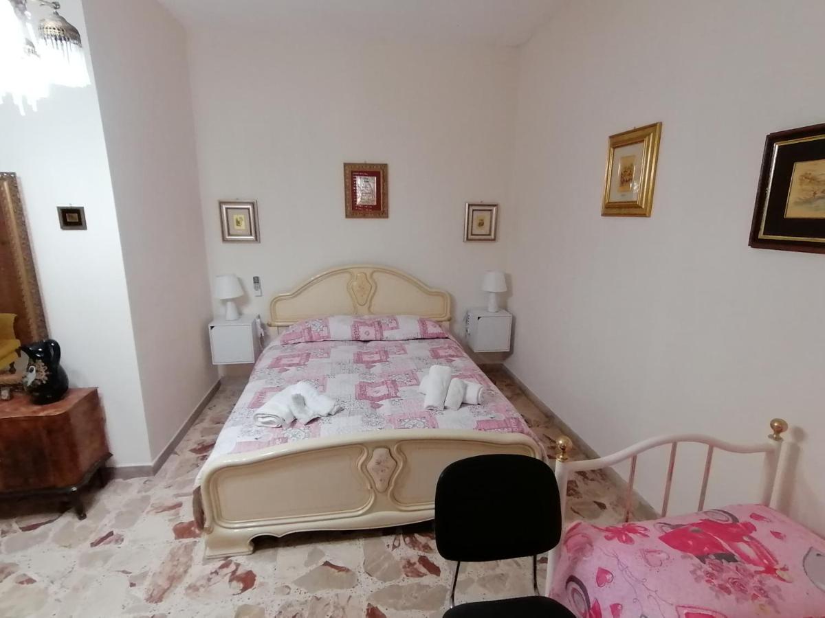 San Caloiru Home Naro Exterior photo